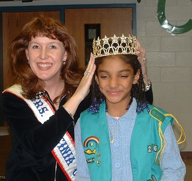 crowning1a.jpg